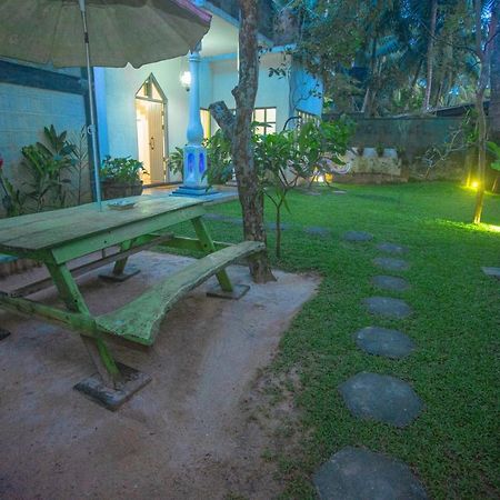 Percy Residence ウナワトゥナ エクステリア 写真