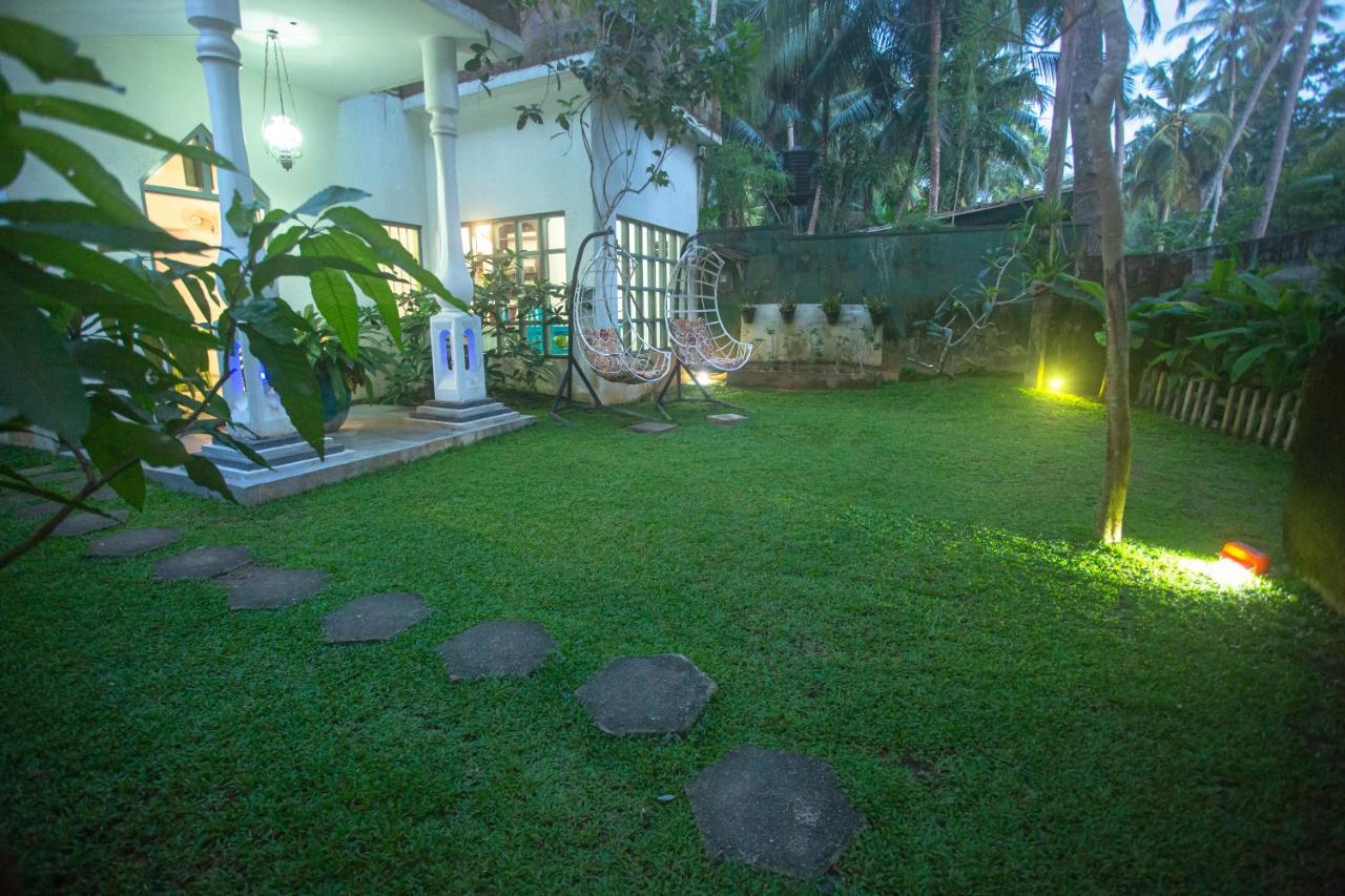 Percy Residence ウナワトゥナ エクステリア 写真